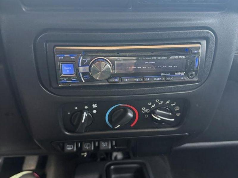 Jeep Wrangler 2dr Unlimited LWB 2004