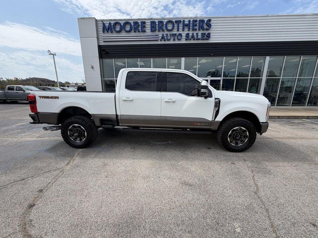 2023 Ford Super Duty F-250 SRW King Ranch 4WD Crew Cab 8' Box