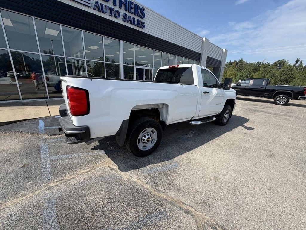 Chevrolet Silverado 2500HD 2WD Reg Cab 133.6" Work Truck 2016