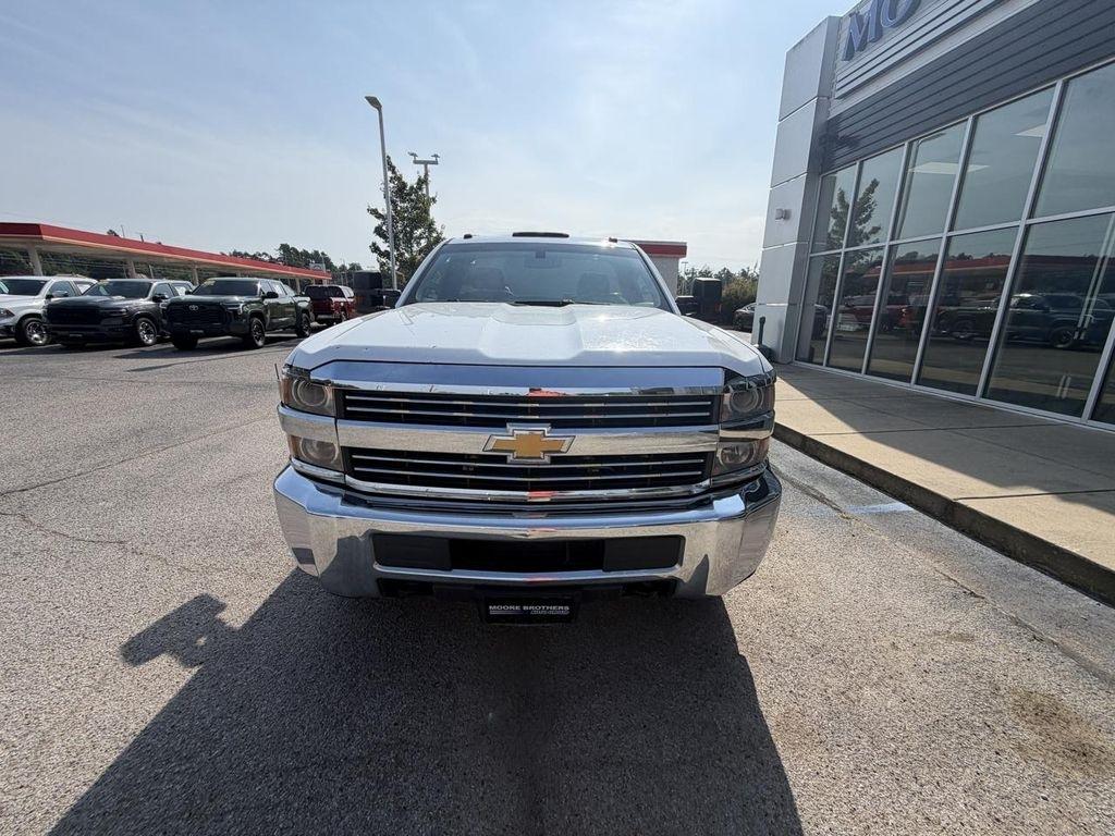 Chevrolet Silverado 2500HD 2WD Reg Cab 133.6" Work Truck 2016