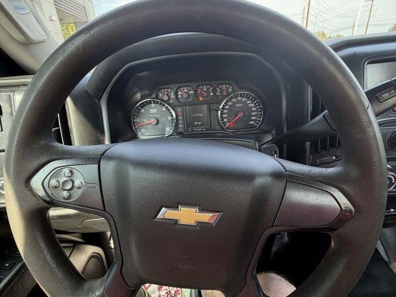 Chevrolet Silverado 2500HD 2WD Reg Cab 133.6" Work Truck 2016