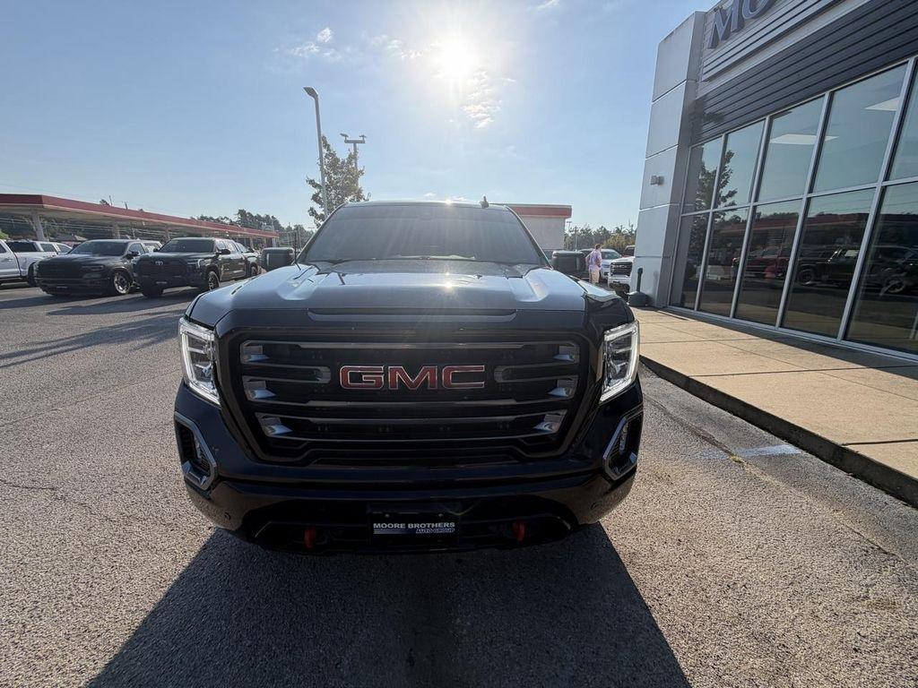 GMC Sierra 1500 Limited 4WD Crew Cab 147" AT4 2022