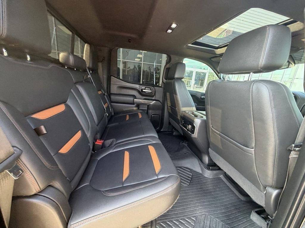 GMC Sierra 1500 Limited 4WD Crew Cab 147" AT4 2022