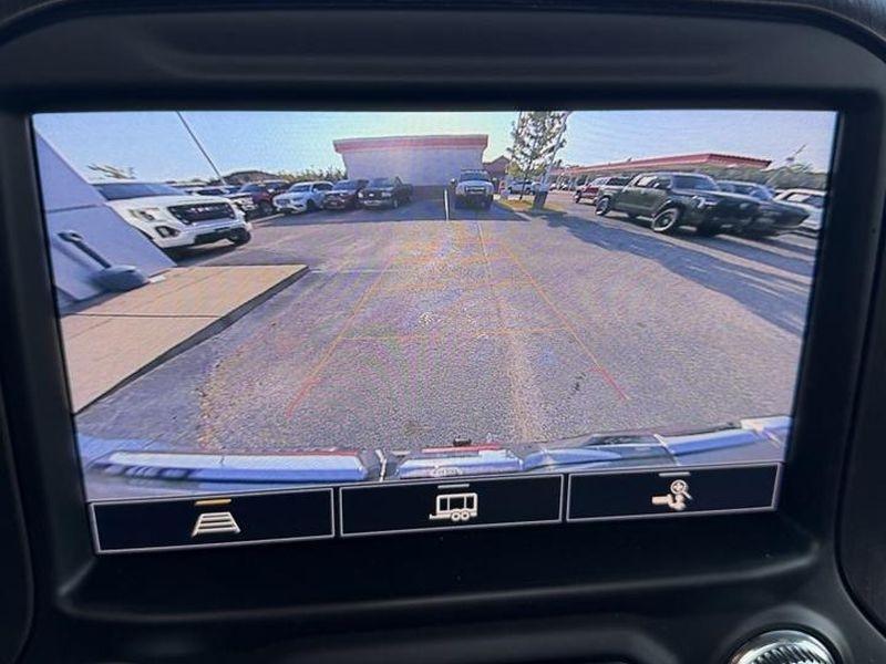 GMC Sierra 1500 Limited 4WD Crew Cab 147" AT4 2022
