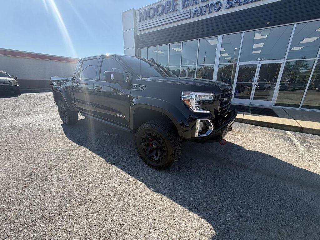 GMC Sierra 1500 4WD Crew Cab 147" AT4 2021