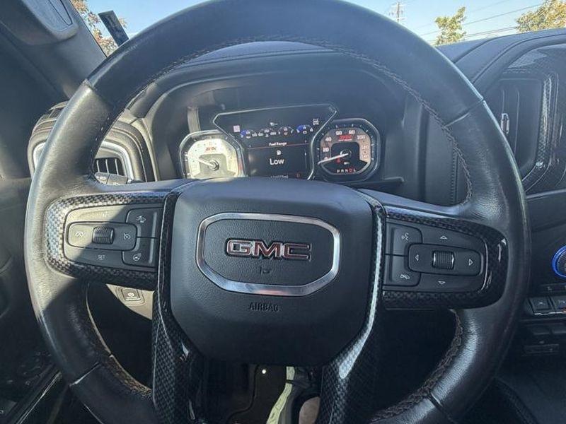 GMC Sierra 1500 4WD Crew Cab 147" AT4 2021