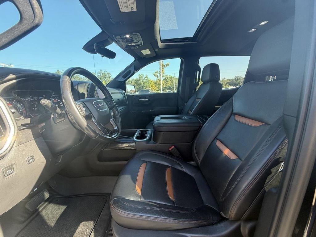 GMC Sierra 1500 4WD Crew Cab 147" AT4 2021