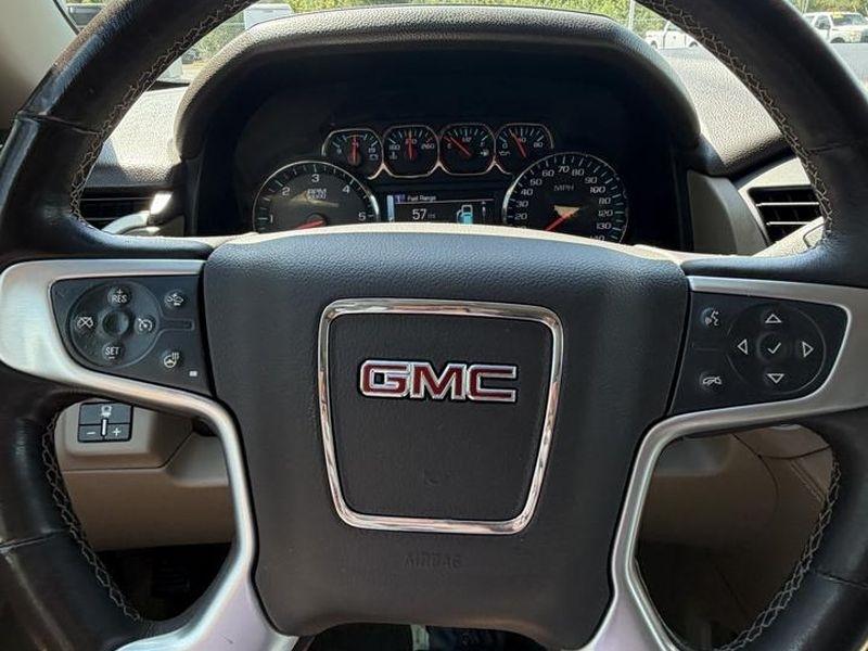 GMC Yukon XL 4WD 4dr SLT 2020