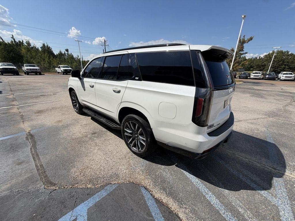 Cadillac Escalade 2WD 4dr Sport 2021