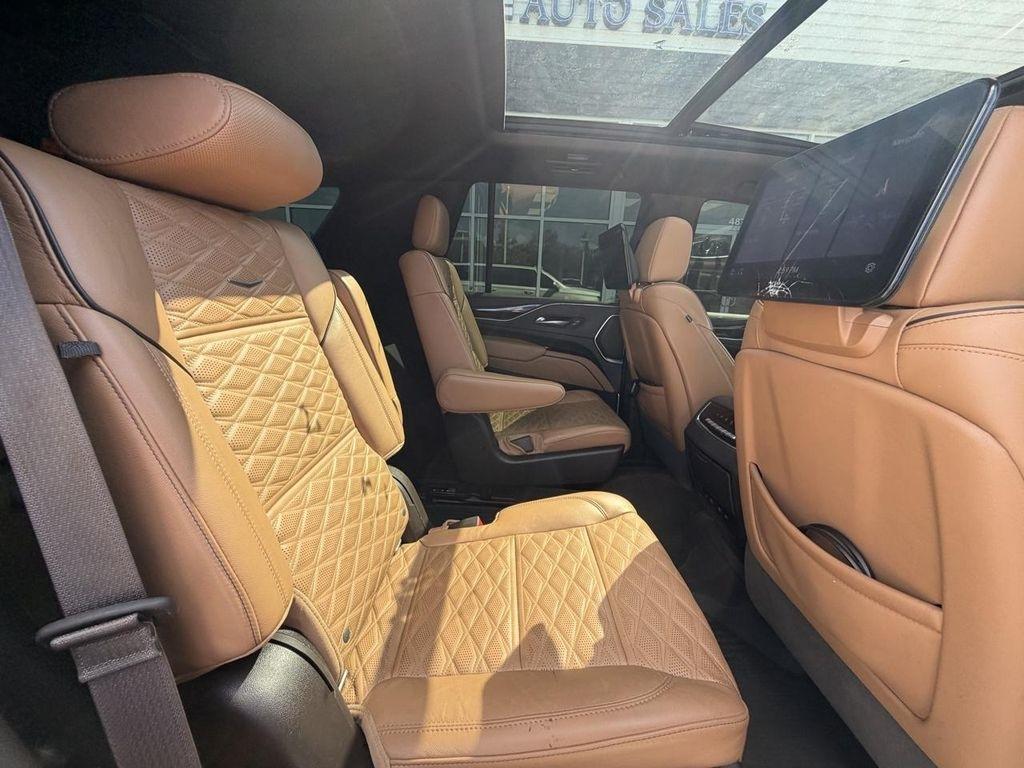 Cadillac Escalade 2WD 4dr Sport 2021