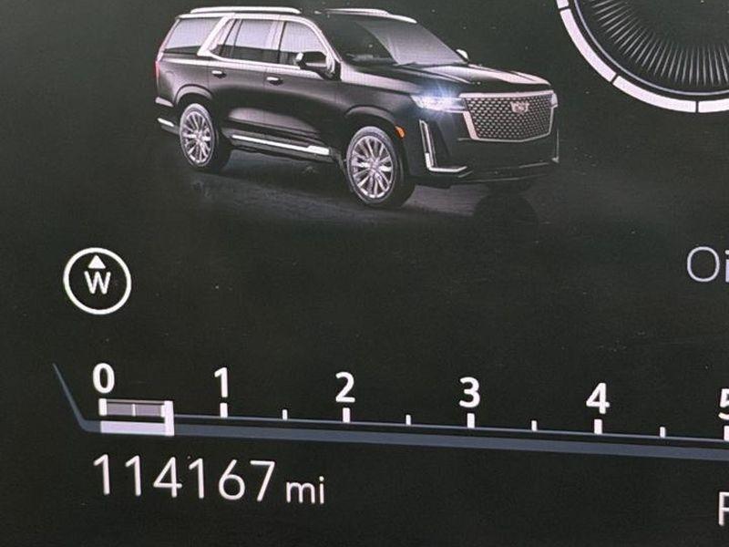 Cadillac Escalade 2WD 4dr Sport 2021