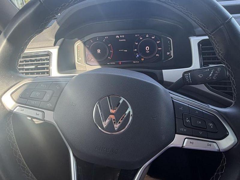 Volkswagen Atlas Cross Sport 3.6L V6 SE w/Technology FWD 2022