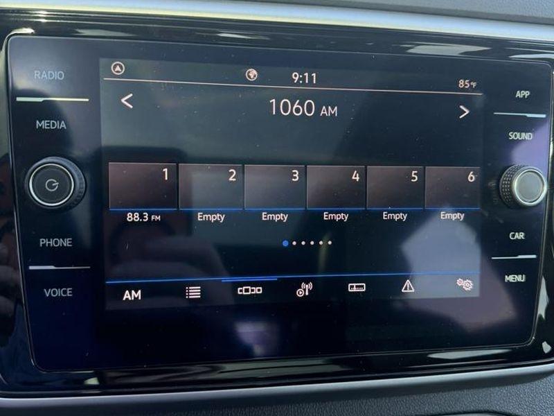 Volkswagen Atlas Cross Sport 3.6L V6 SE w/Technology FWD 2022