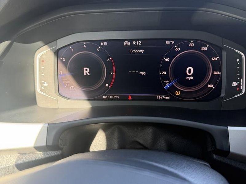 Volkswagen Atlas Cross Sport 3.6L V6 SE w/Technology FWD 2022