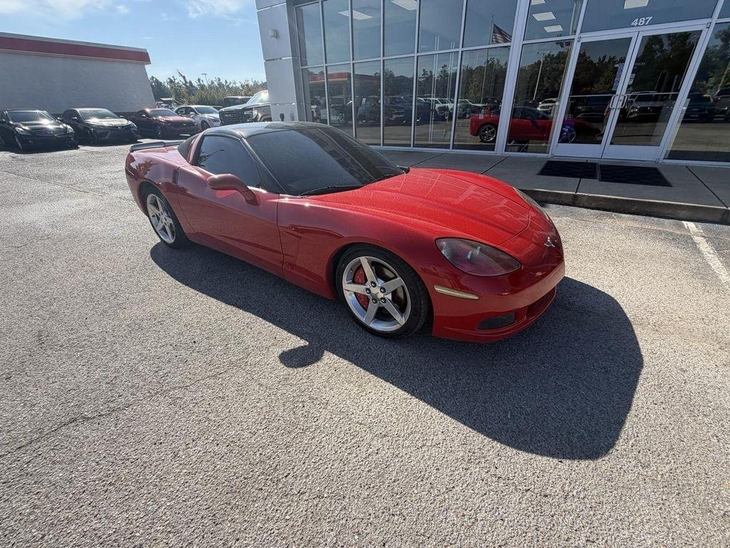 Chevrolet Corvette 2dr Cpe 2005