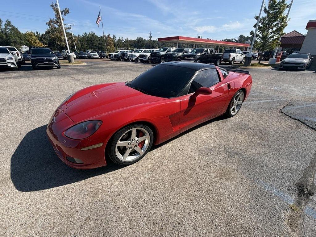 Chevrolet Corvette 2dr Cpe 2005