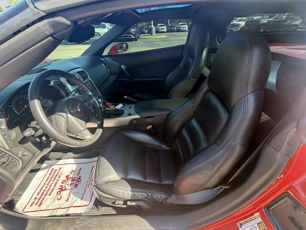 Chevrolet Corvette 2dr Cpe 2005