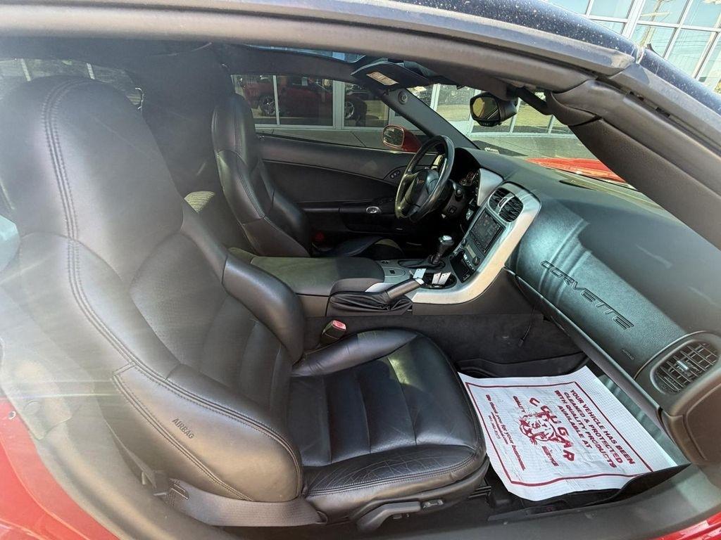 Chevrolet Corvette 2dr Cpe 2005