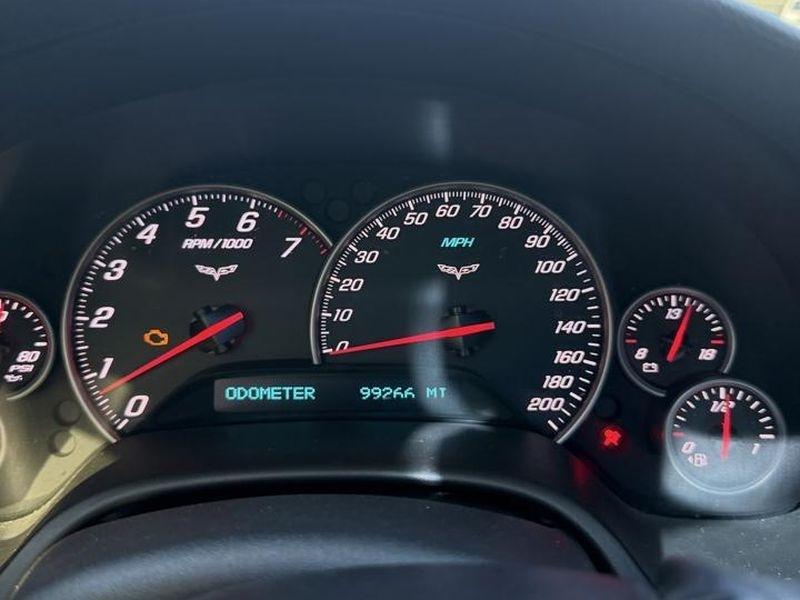 Chevrolet Corvette 2dr Cpe 2005