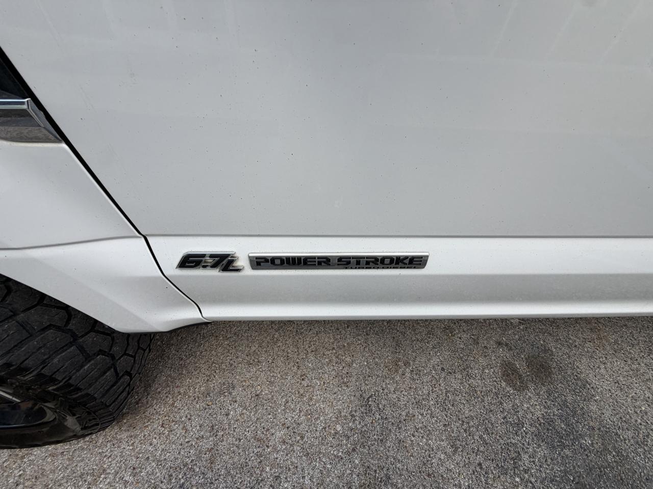 Ford Super Duty F-250 SRW XL 4WD SuperCab 8' Box 2017