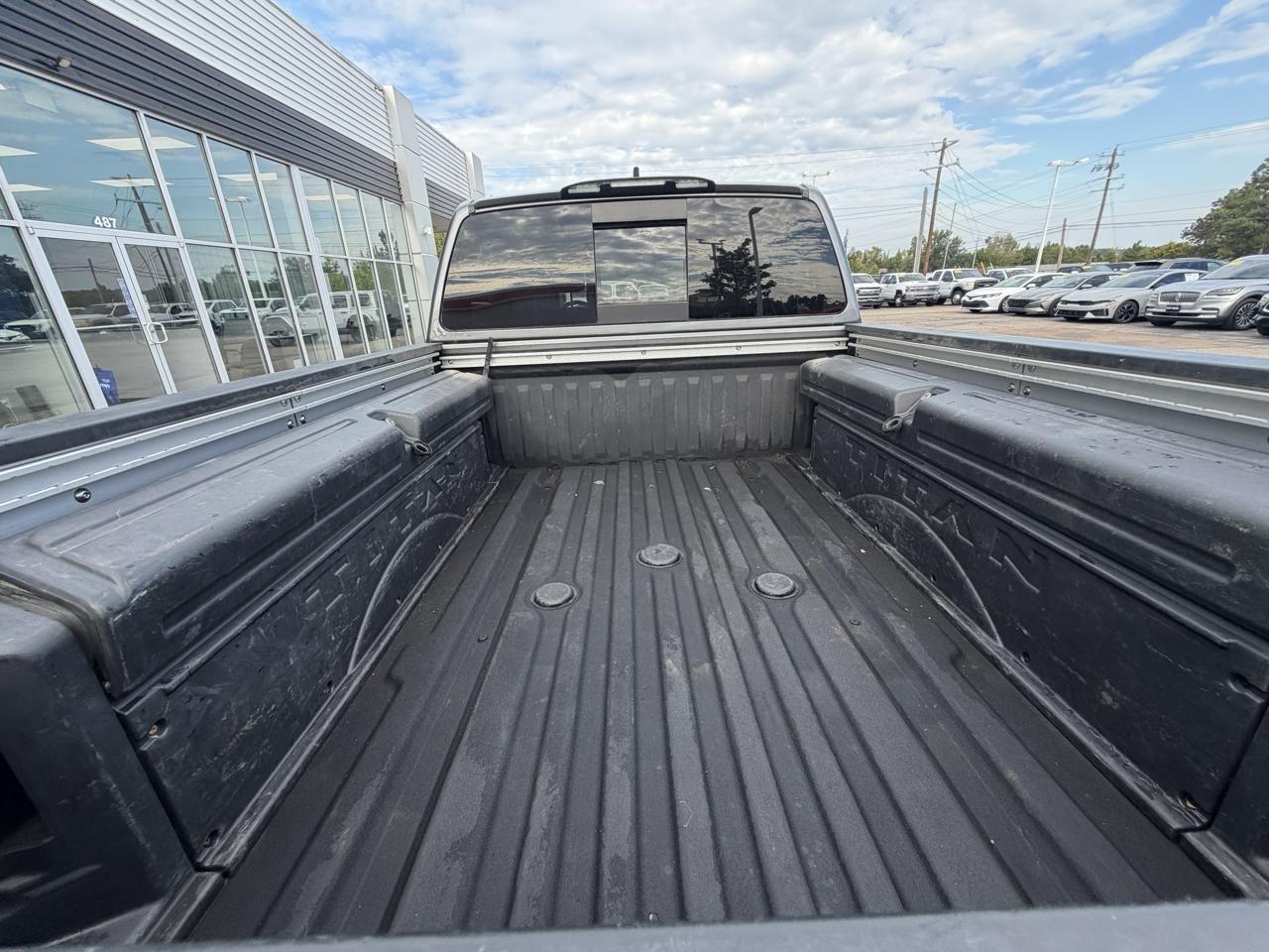 Nissan Titan XD 4x4 Crew Cab PRO-4X 2023