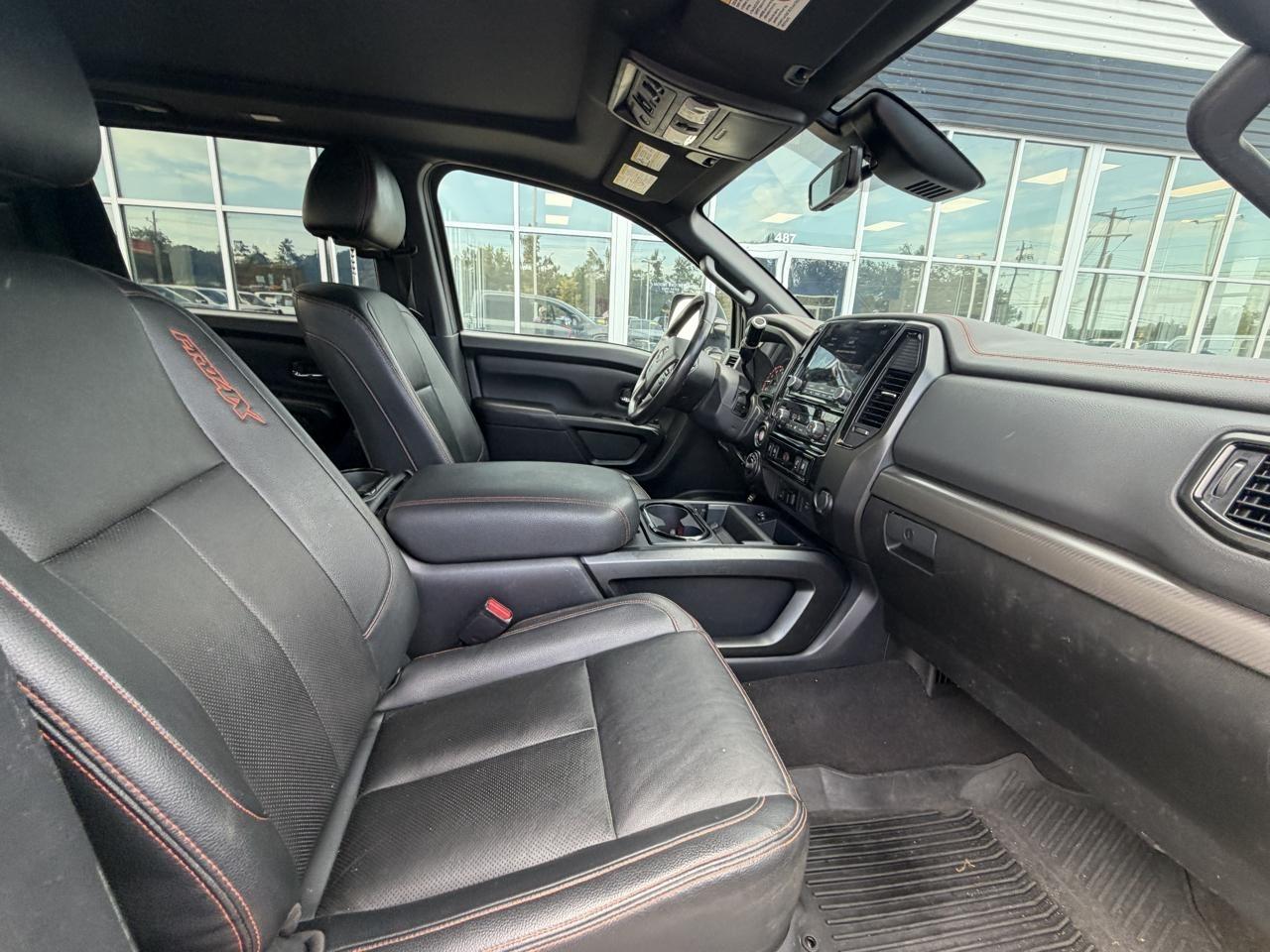 Nissan Titan XD 4x4 Crew Cab PRO-4X 2023