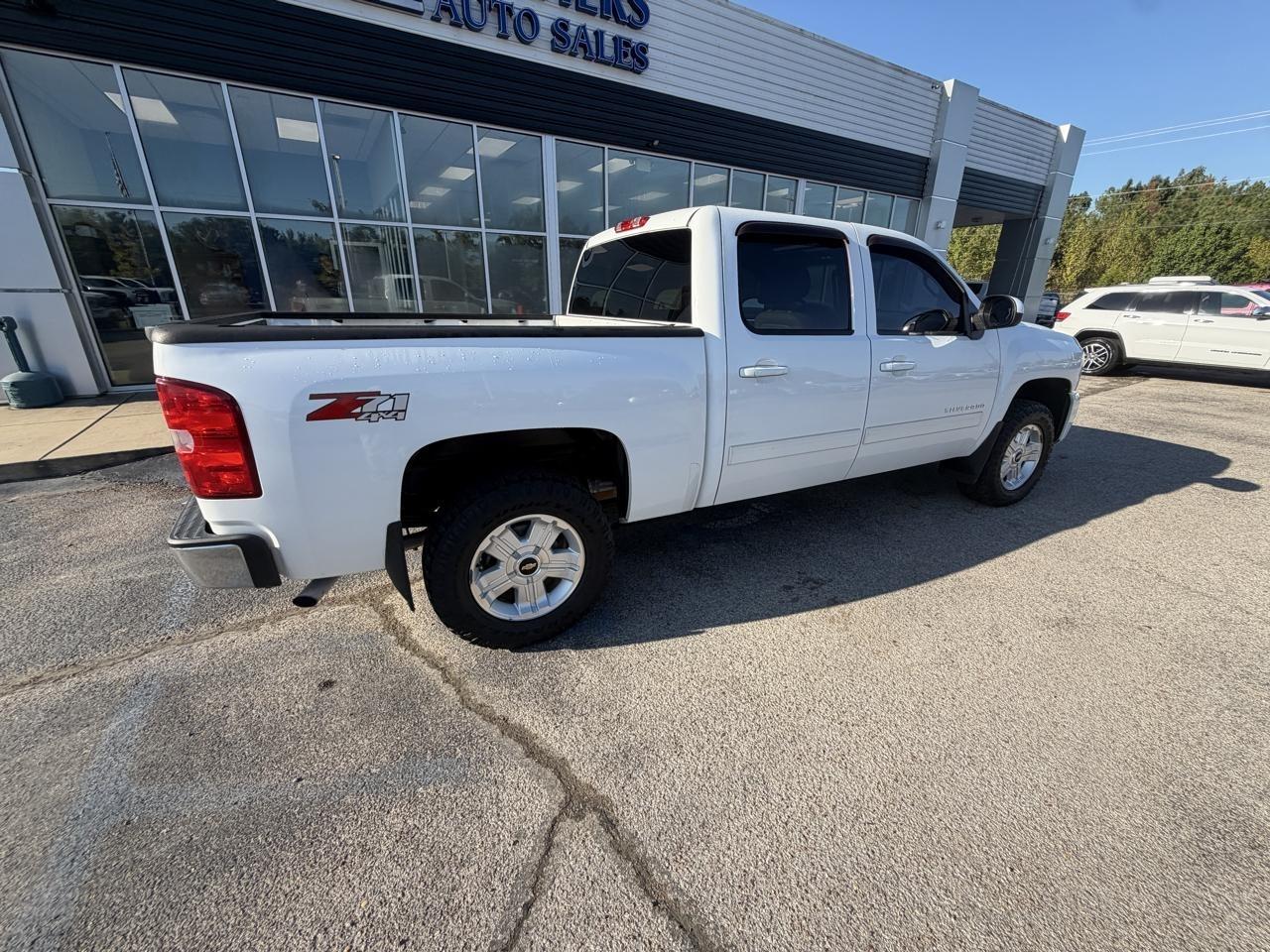 Chevrolet Silverado 1500 4WD Crew Cab 143.5" LTZ 2012