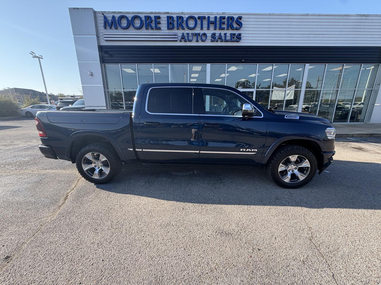 2023 RAM 1500 Limited 4x4 Crew Cab 5'7" Box