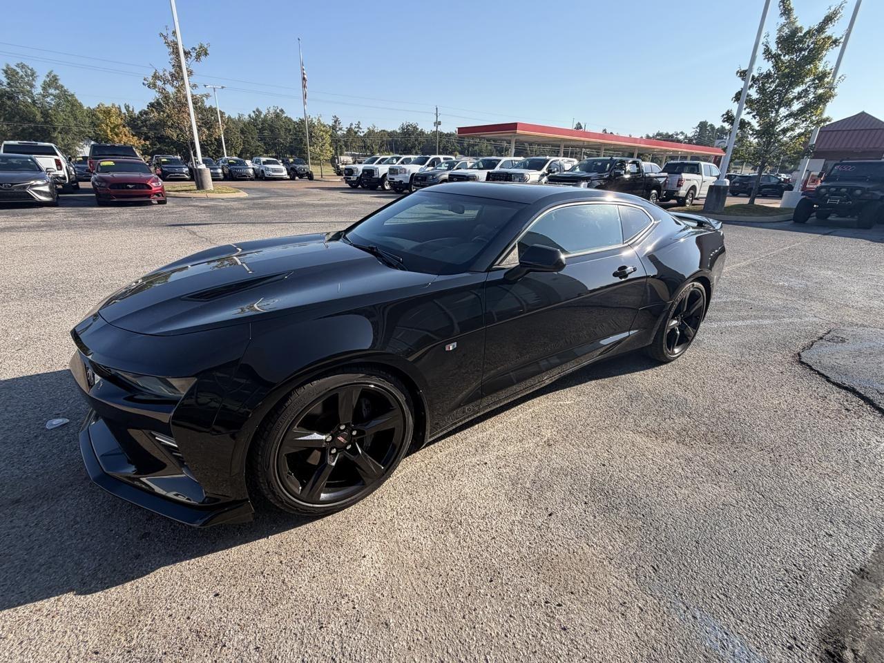 Chevrolet Camaro 2dr Cpe 2SS 2016
