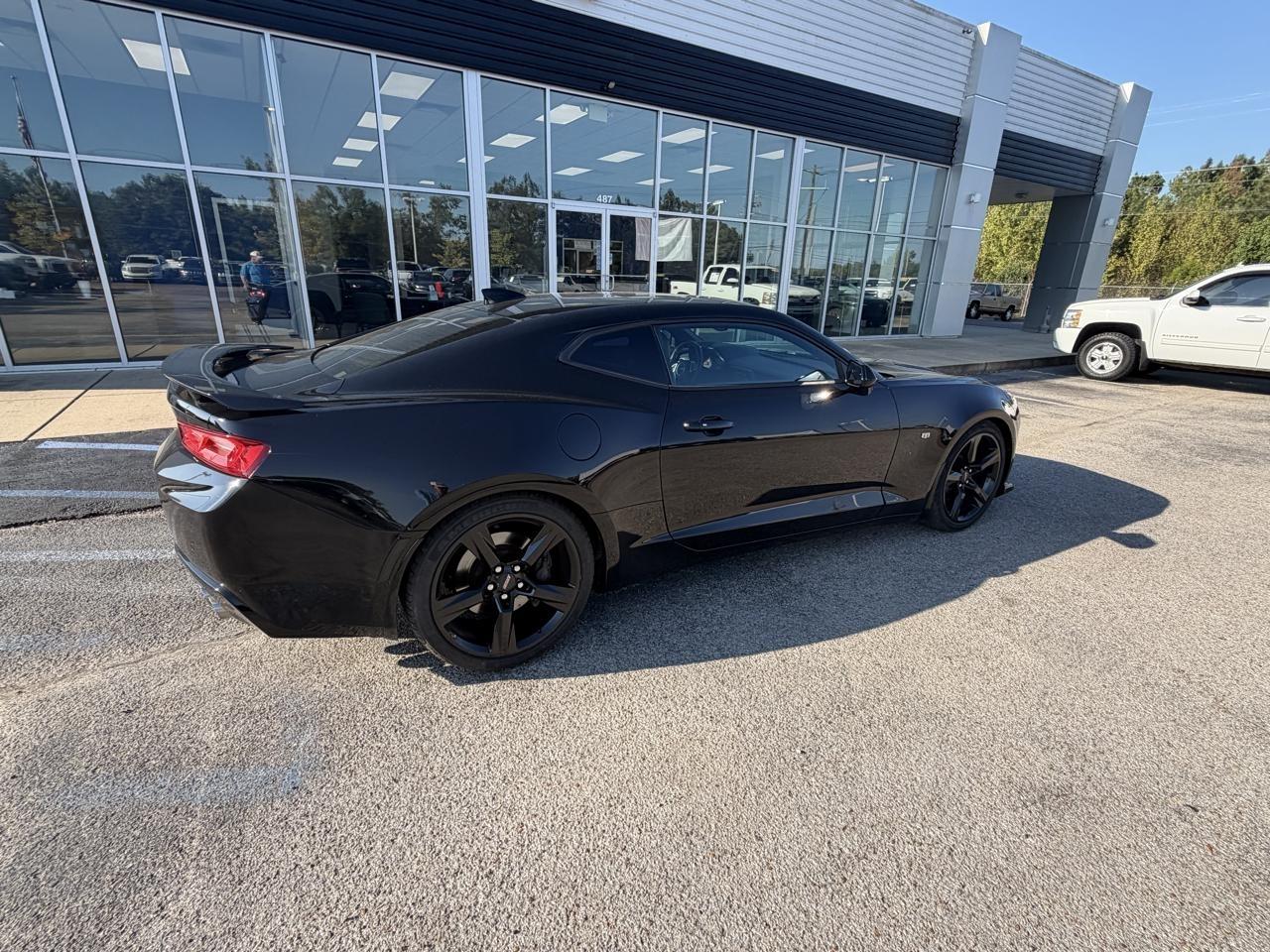 Chevrolet Camaro 2dr Cpe 2SS 2016