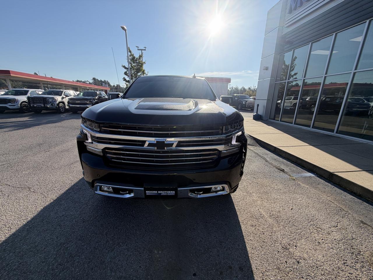 Chevrolet Silverado 1500 4WD Crew Cab 147" High Country 2021