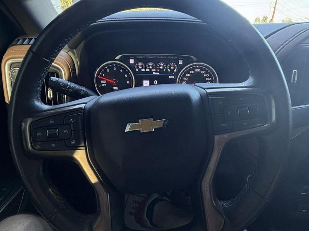 Chevrolet Silverado 1500 4WD Crew Cab 147" High Country 2021