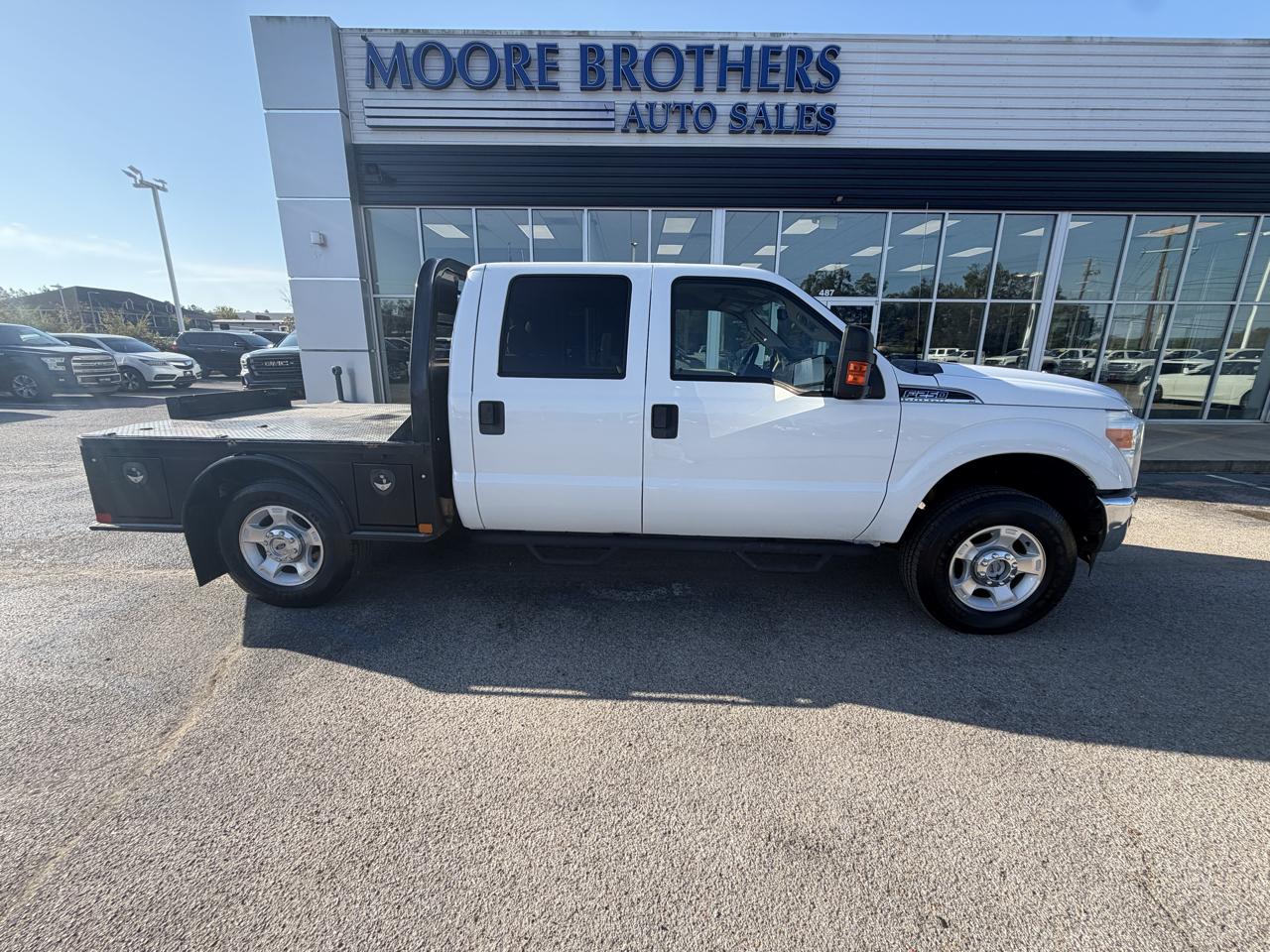 2016 Ford Super Duty F-250 SRW XLT 4WD Crew Cab 6.75' Box