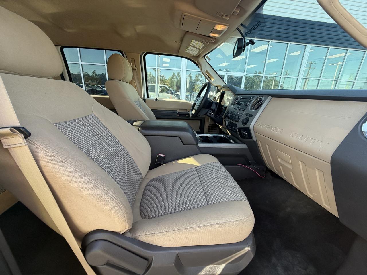 Ford Super Duty F-250 SRW XLT 4WD Crew Cab 6.75' Box 2016