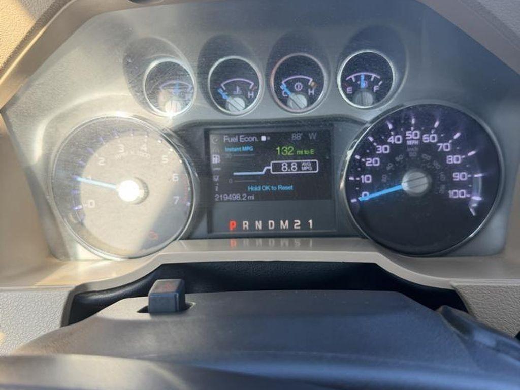 Ford Super Duty F-250 SRW XLT 4WD Crew Cab 6.75' Box 2016