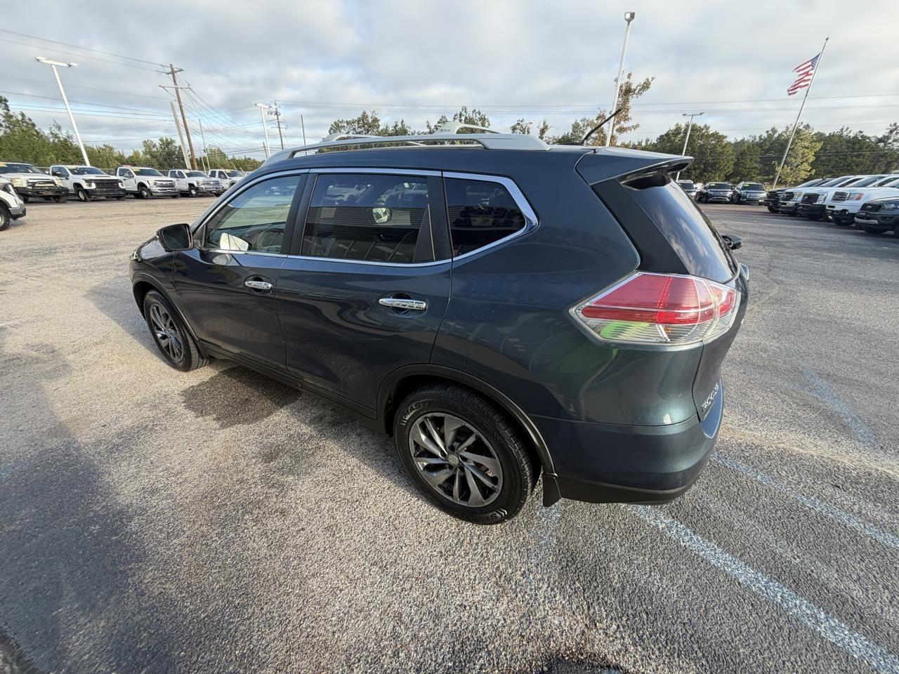 Nissan Rogue FWD 4dr SL 2014