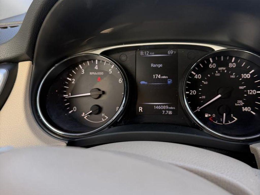 Nissan Rogue FWD 4dr SL 2014
