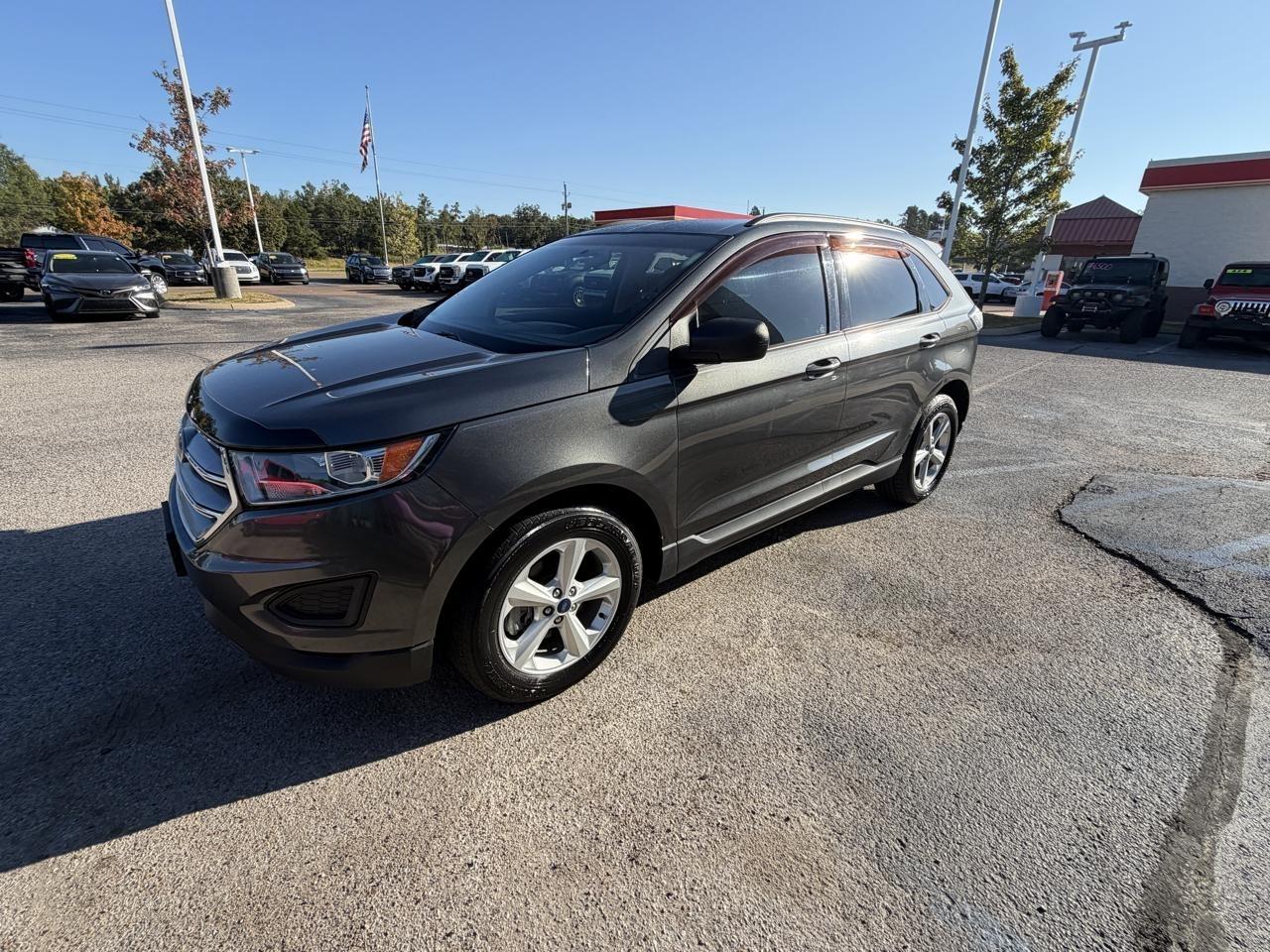 Ford Edge SE FWD 2018