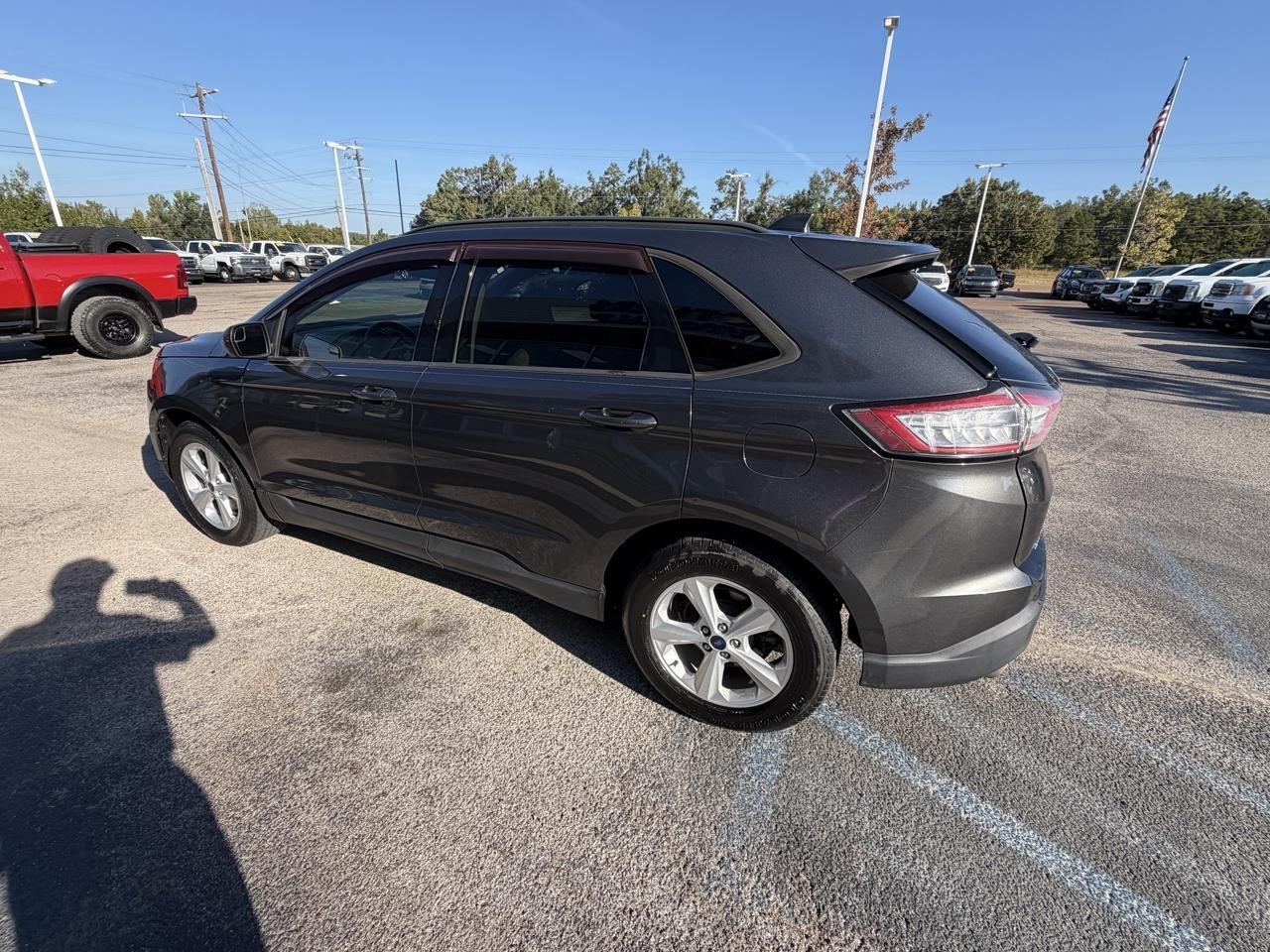Ford Edge SE FWD 2018