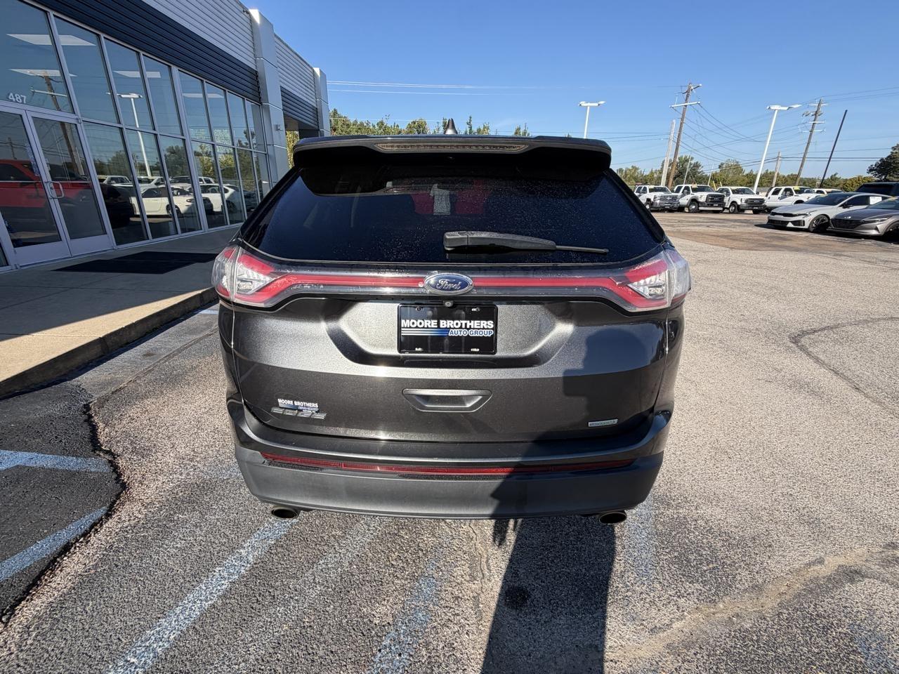 Ford Edge SE FWD 2018