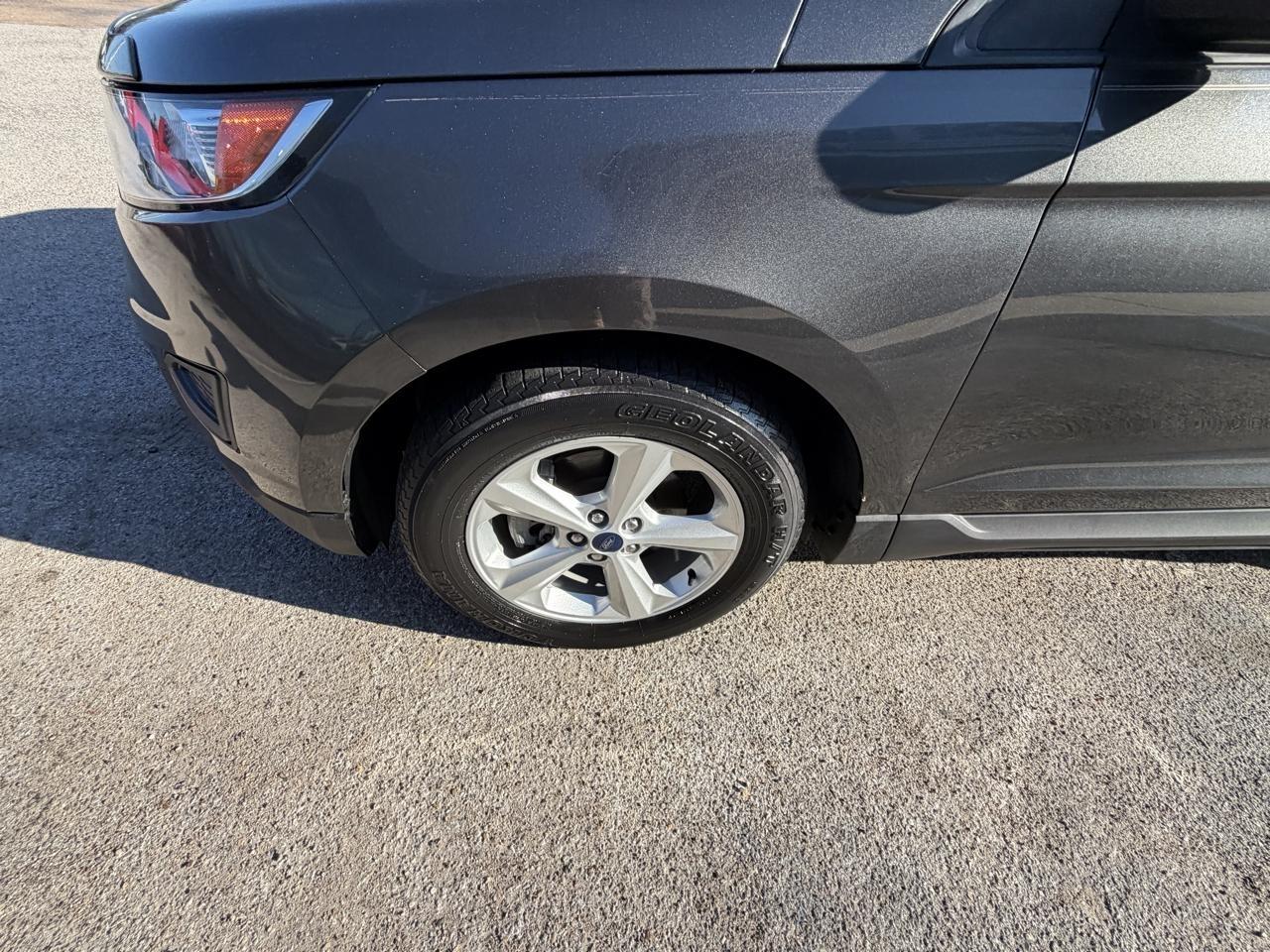 Ford Edge SE FWD 2018