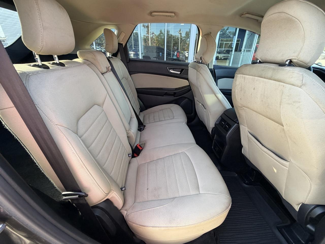 Ford Edge SE FWD 2018