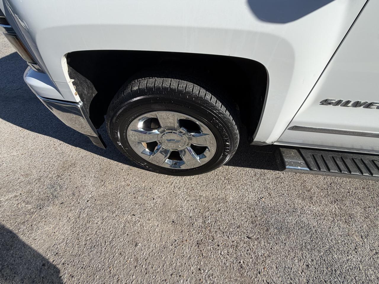 Chevrolet Silverado 1500 4WD Crew Cab 143.5" LTZ w/2LZ 2015