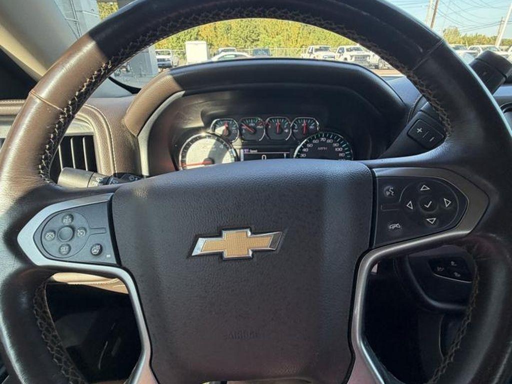 Chevrolet Silverado 1500 4WD Crew Cab 143.5" LTZ w/2LZ 2015