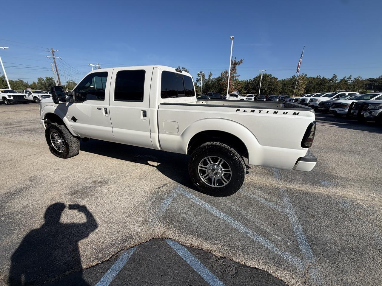 Ford Super Duty F-350 SRW Platinum 4WD Crew Cab 6.75' Box 2014