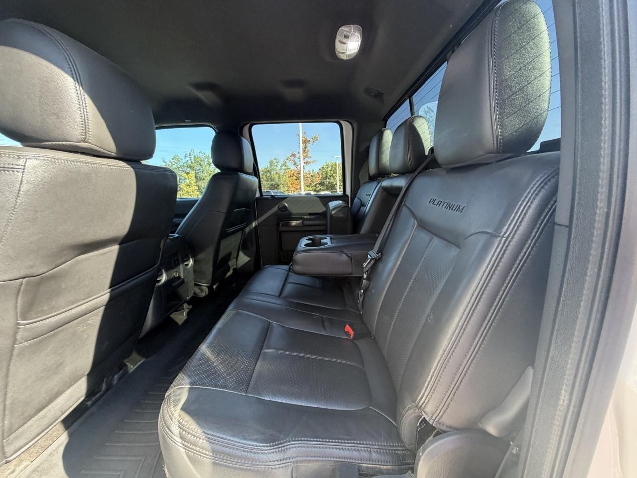 Ford Super Duty F-350 SRW Platinum 4WD Crew Cab 6.75' Box 2014
