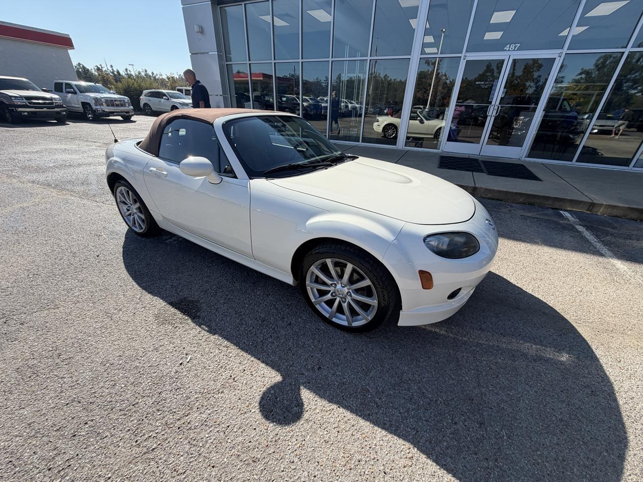 Mazda MX-5 Miata 2dr Conv Auto Grand Touring 2007