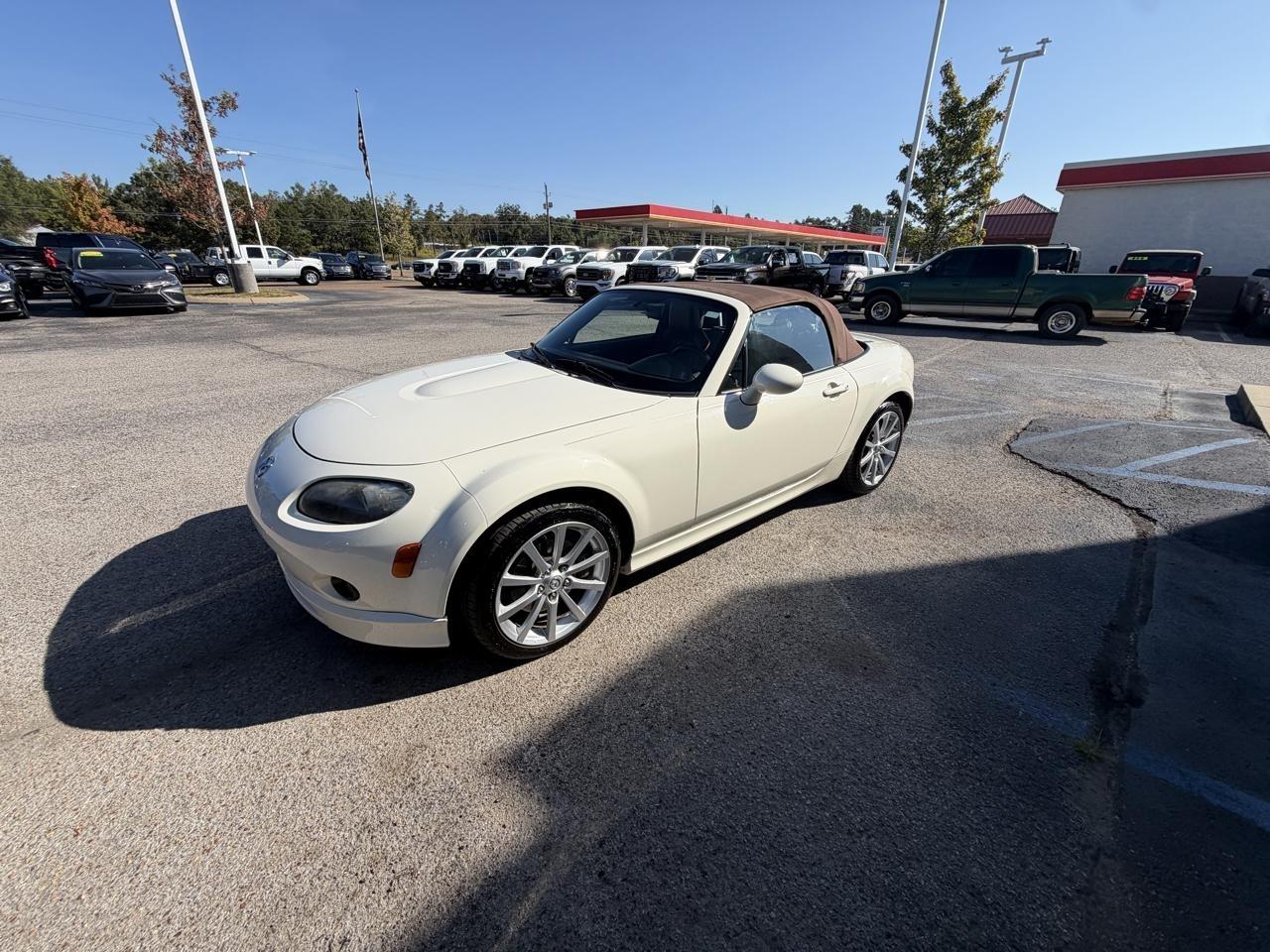 Mazda MX-5 Miata 2dr Conv Auto Grand Touring 2007