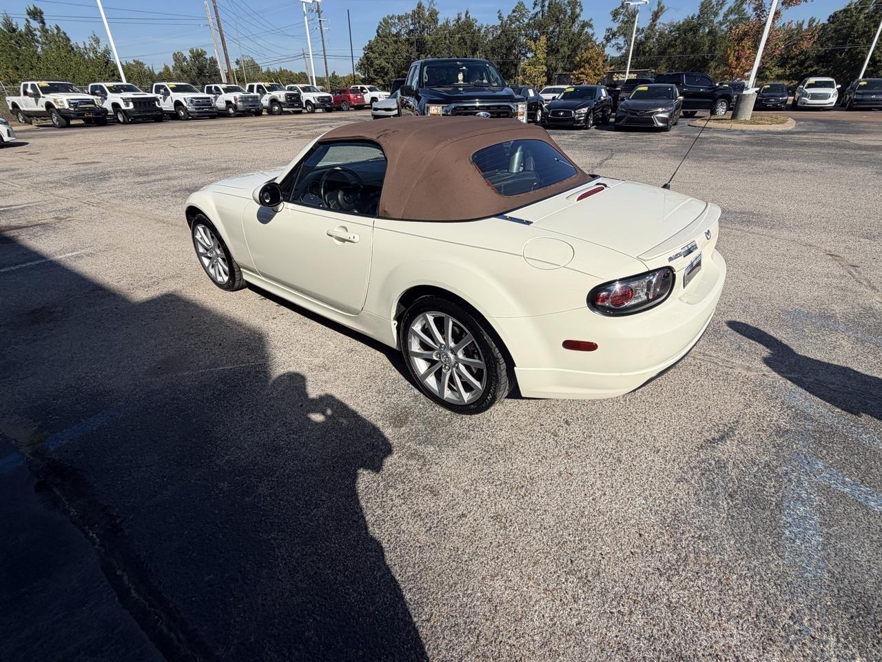 Mazda MX-5 Miata 2dr Conv Auto Grand Touring 2007