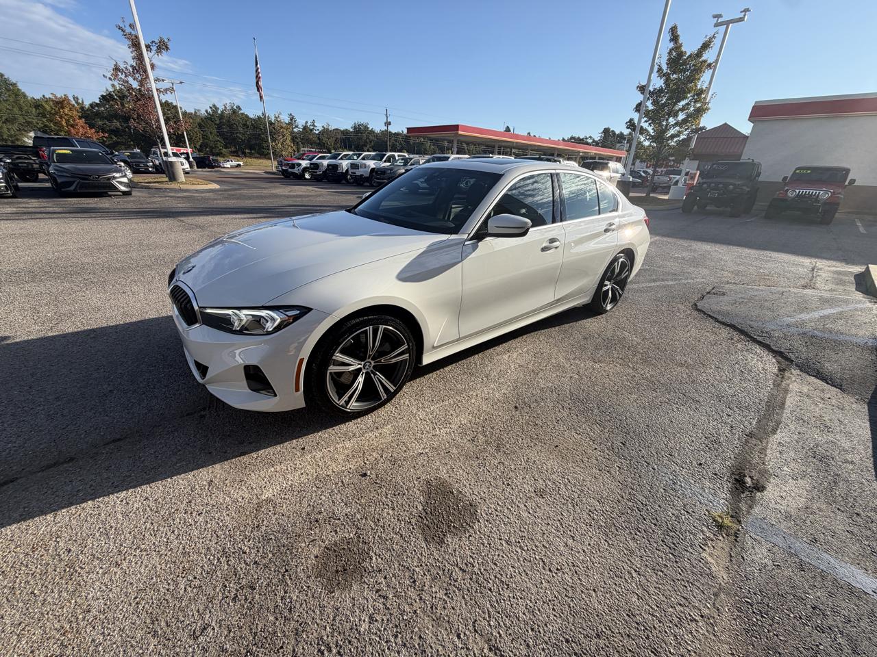 BMW 3 Series 330i Sedan 2024